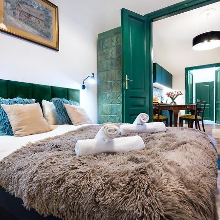 Tyzenhauz Apartments Economy Krasków Εξωτερικό φωτογραφία