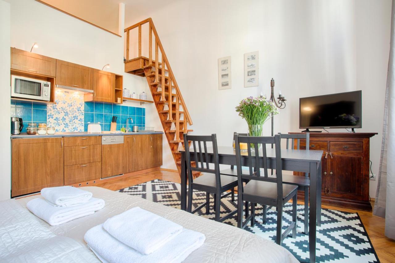 Tyzenhauz Apartments Economy Krasków Εξωτερικό φωτογραφία