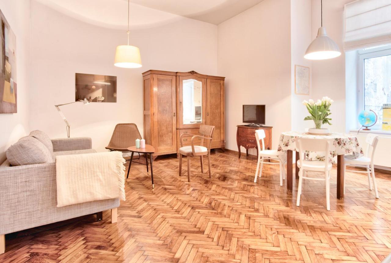 Tyzenhauz Apartments Economy Krasków Εξωτερικό φωτογραφία