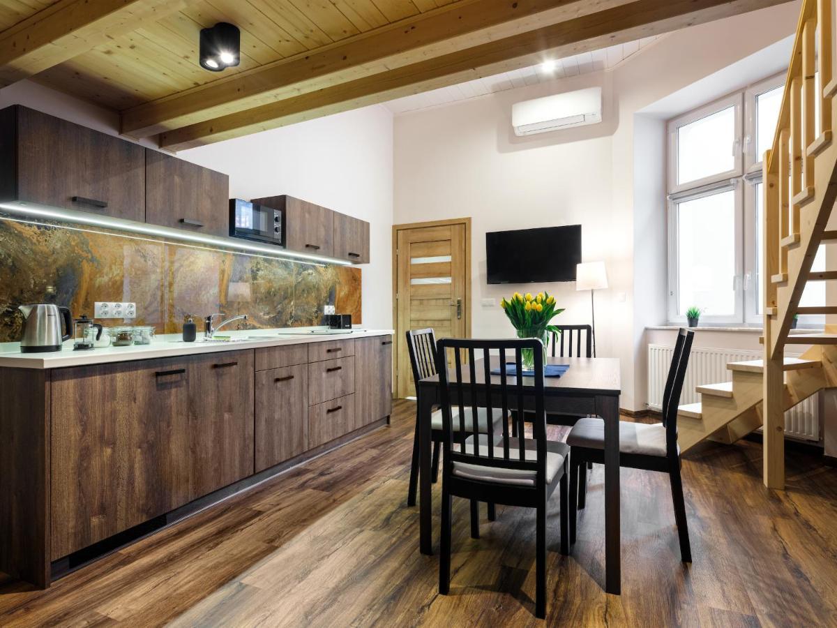 Tyzenhauz Apartments Economy Krasków Εξωτερικό φωτογραφία