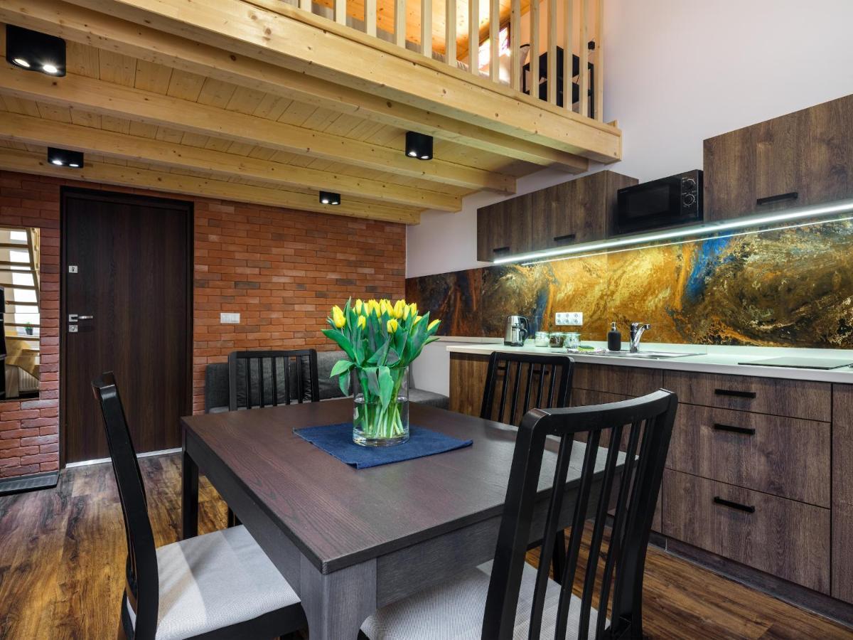 Tyzenhauz Apartments Economy Krasków Εξωτερικό φωτογραφία