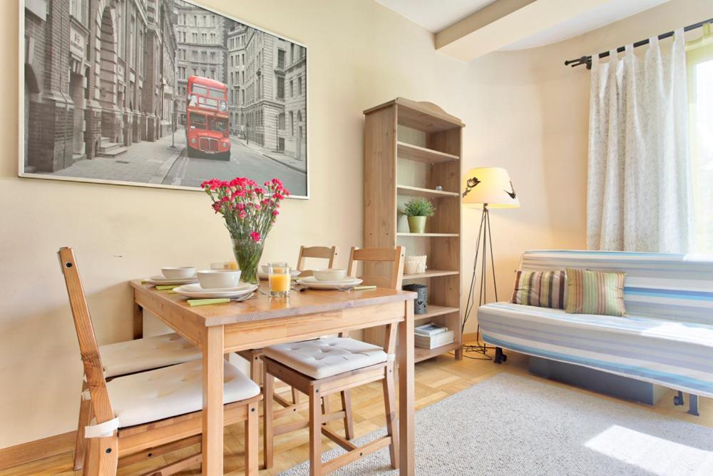 Tyzenhauz Apartments Economy Krasków Εξωτερικό φωτογραφία