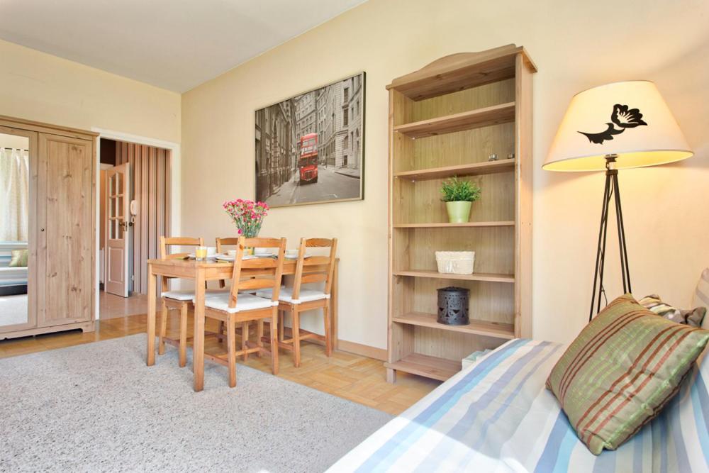 Tyzenhauz Apartments Economy Krasków Εξωτερικό φωτογραφία